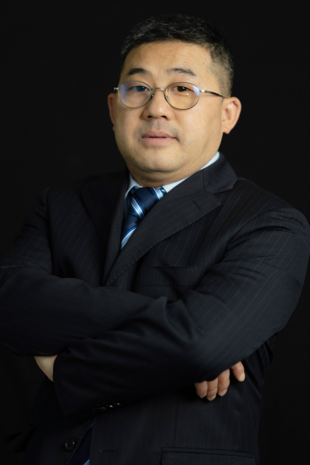 黄贵华(1m).jpg